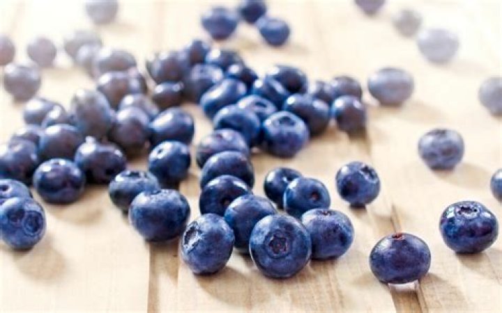 Are blueberries red or blue?