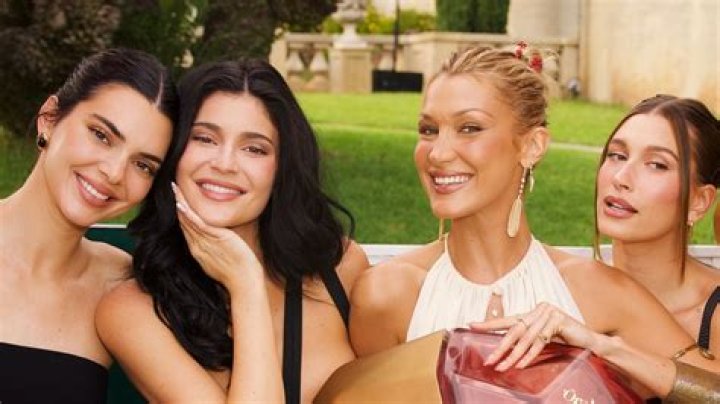Are Kendall and Hailey still friends?