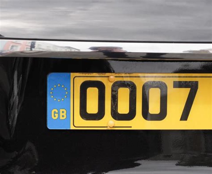 Are pressed plates illegal in the UK?