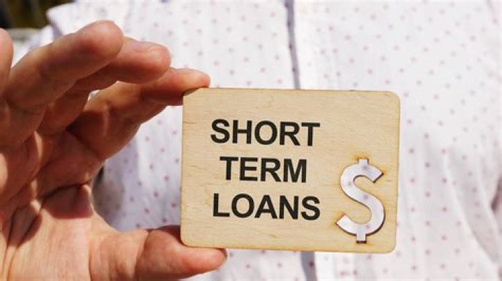 Are short term loans bad for credit rating?