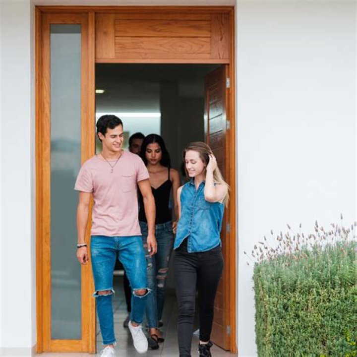 Can a inherited IRA be split between siblings?