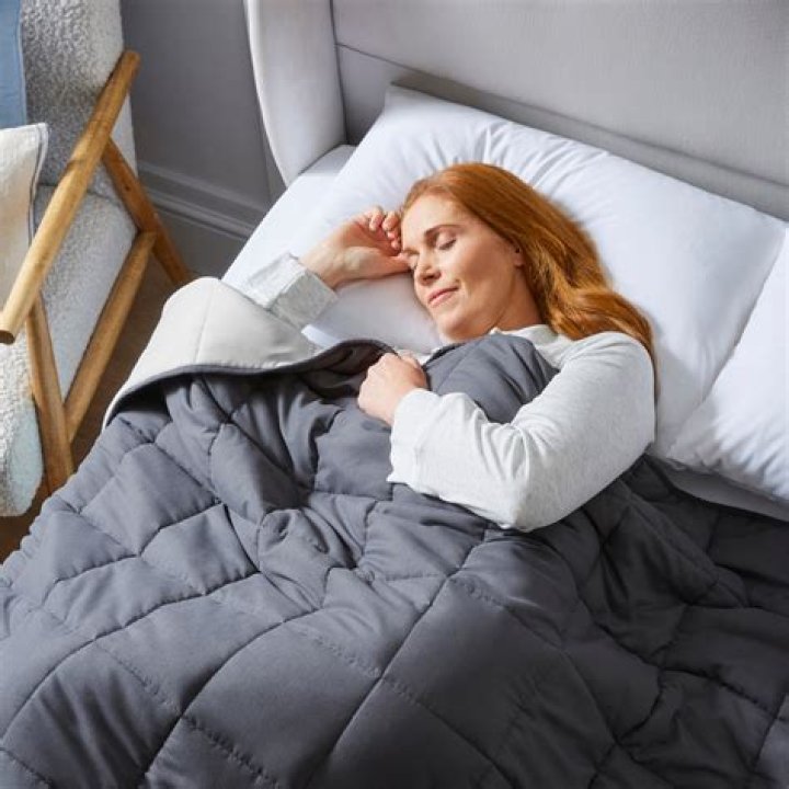Can a weighted blanket help with back pain?