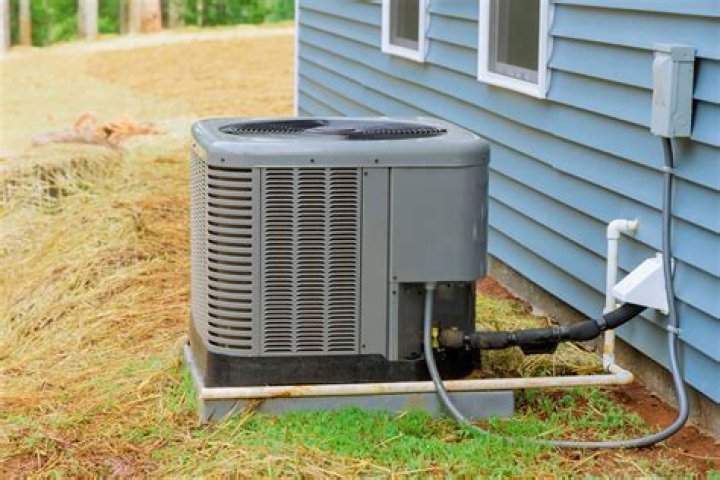 Can AC unit last 25 years?