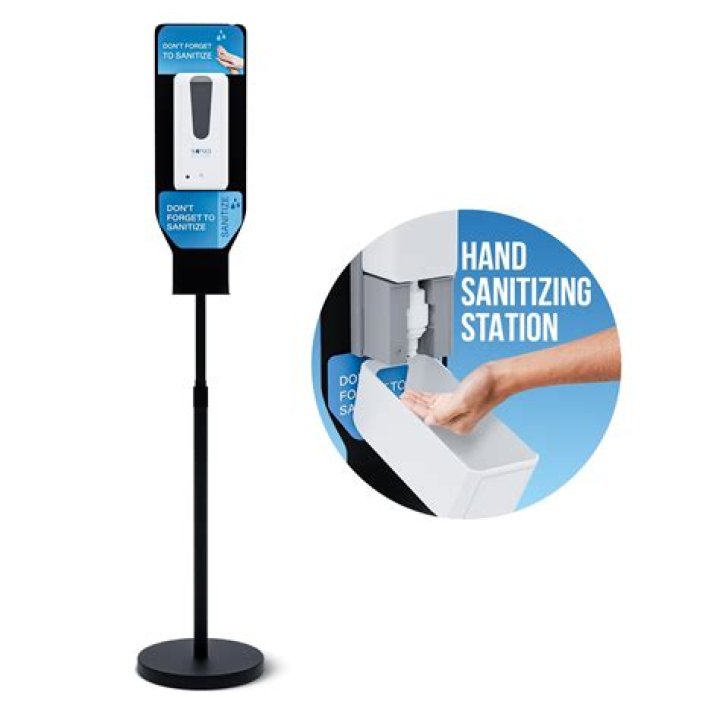 Can hand sanitizer ruin clothes?
