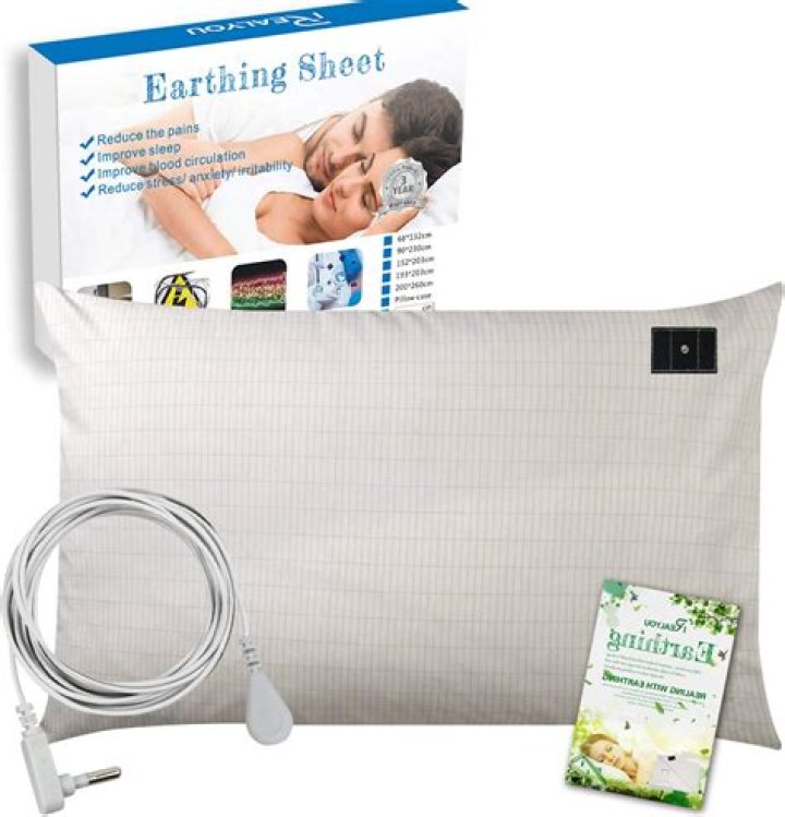 Can I sleep on a earthing mat?