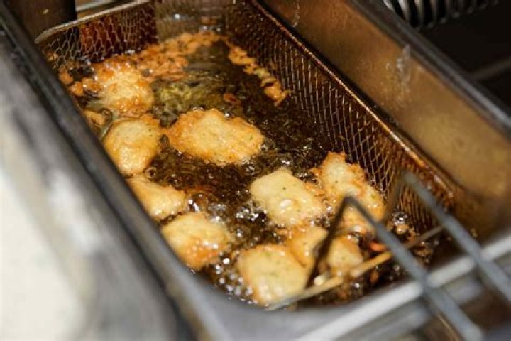 Can you reuse oil from deep frying?