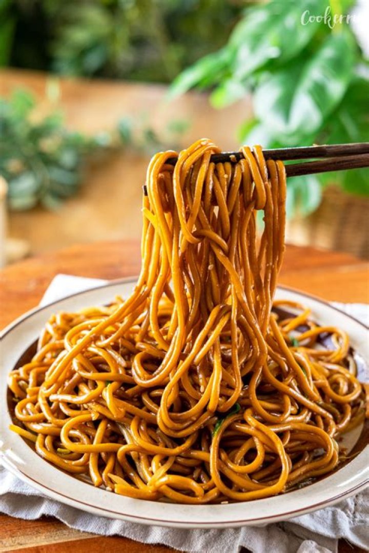 Can you take noodles on a plane?