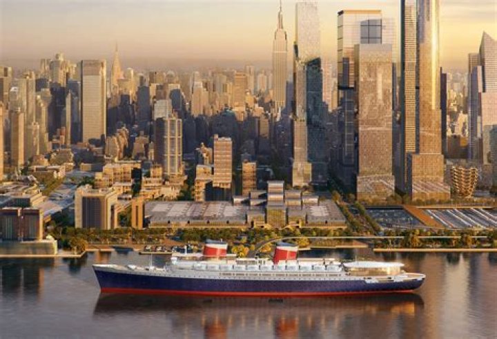 Can you tour the SS United States?