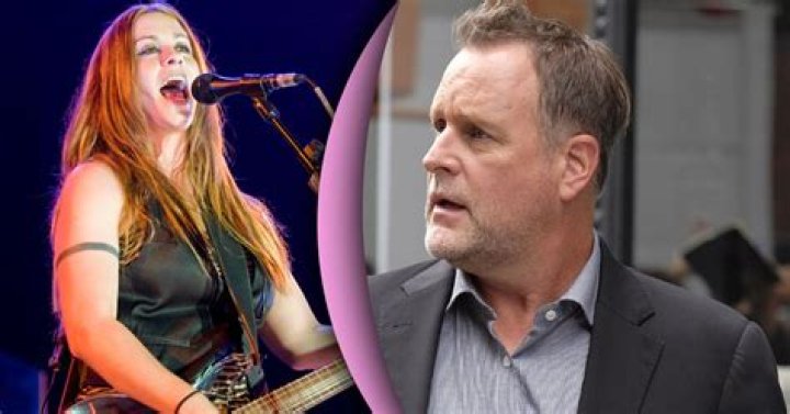 Did Alanis Morissette write a song about Taylor Hawkins?