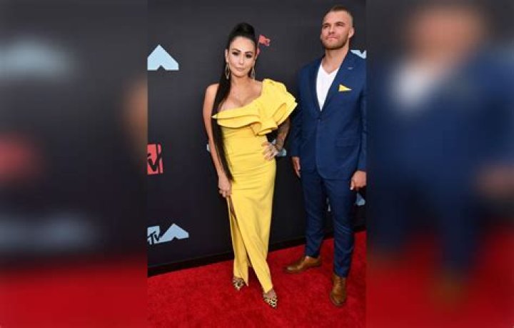 Did Roger and Jenny get divorced?