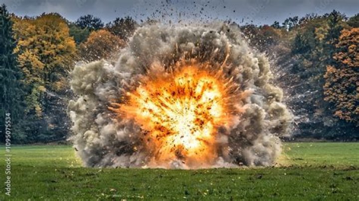 Do artillery shells explode?