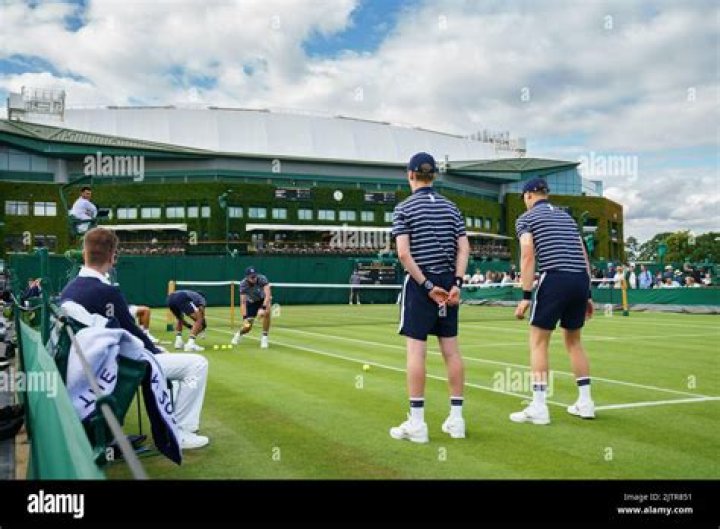 Do Ballboys get paid at Wimbledon?