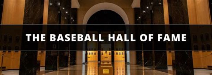 Do baseball Hall of Famers get money?