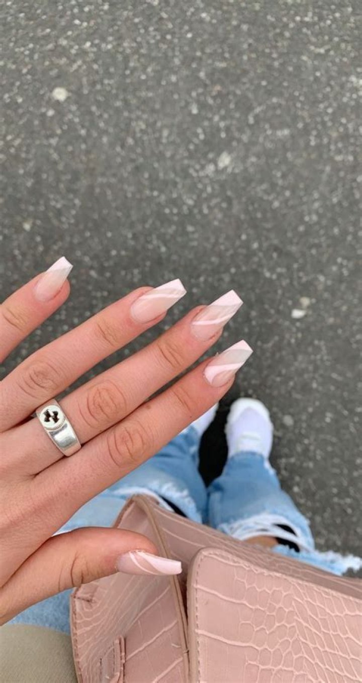 Do coffin nails look good on chubby fingers?