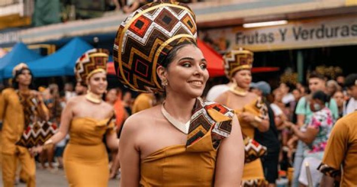Do Costa Ricans like tourists?