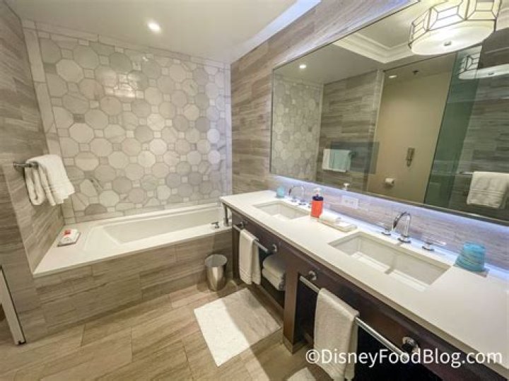 Do Disney hotels have deodorant?