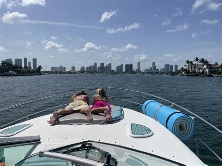 Do you have to have a boat license to rent a boat in Florida?