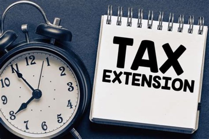 Does a tax extension delay payment?