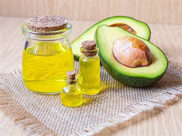 Does avocado oil cause pimples?