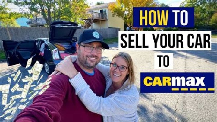 Does CarMax give KBB value?