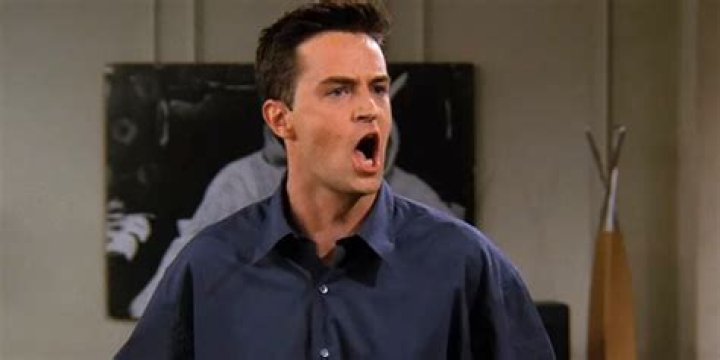 Does Janice cheat on Chandler?