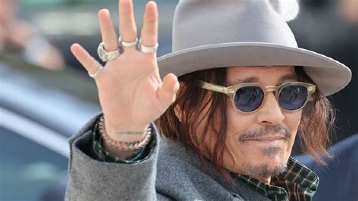 Does Johnny Depp have a wino tattoo?