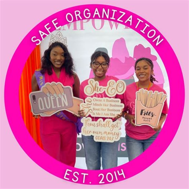 Does my child have to change school if we move in Texas?