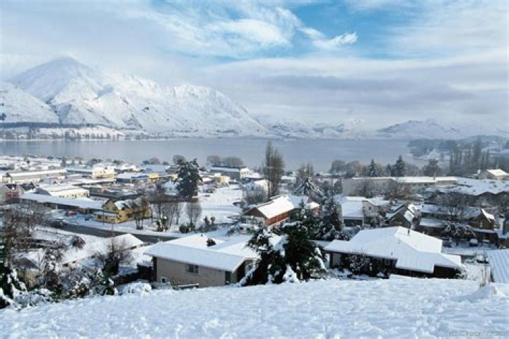 Does New Zealand get snow?