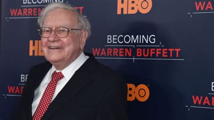 Does Warren Buffett buy REIT?