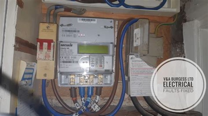 How do I know if my electric meter is faulty?