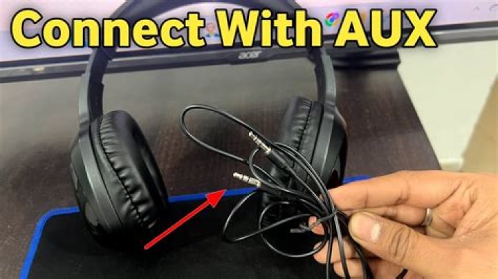 How do I listen to my headphones on my Samsung TV?