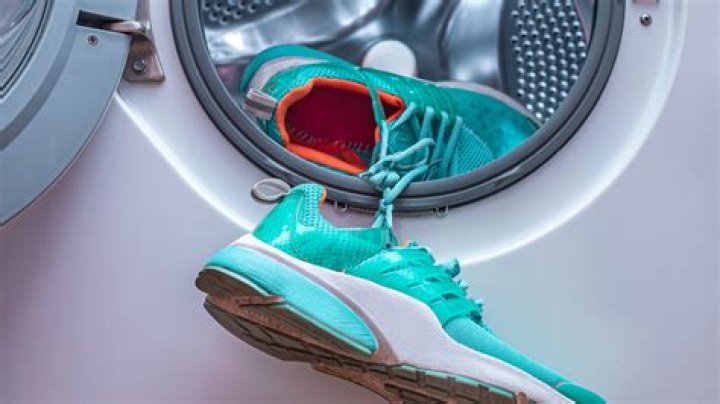 How do you dry shoes in a washing machine?