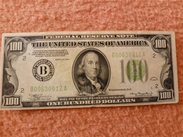 How do you fold a 100 dollar bill?