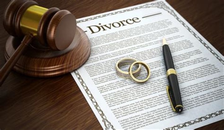 How does a LLC work in a divorce?