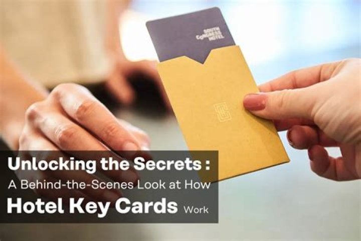 How does hotel credit cards work?