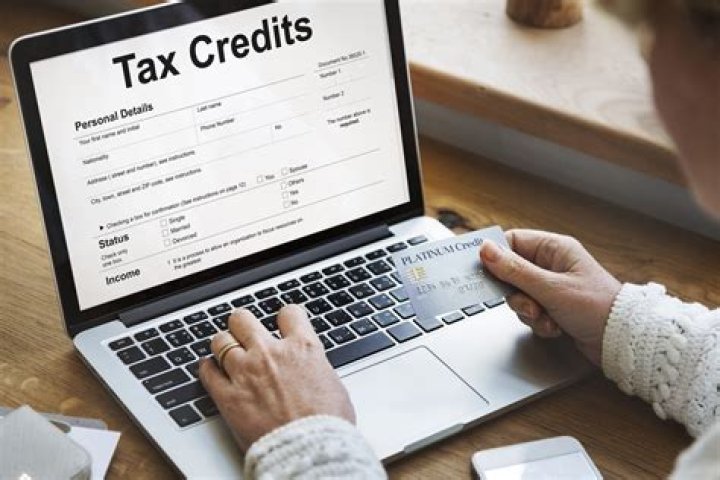How does tax credit work on a trade in?