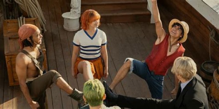 How many episodes of black money are on Netflix?