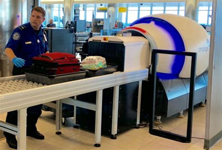 How much cash can you take through airport security?