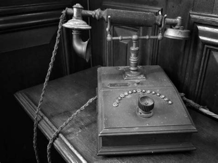 How much did the first telephone cost in 1876?