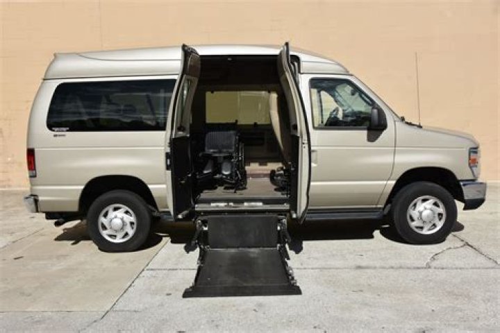 How much does it cost to convert a van to wheelchair accessible?