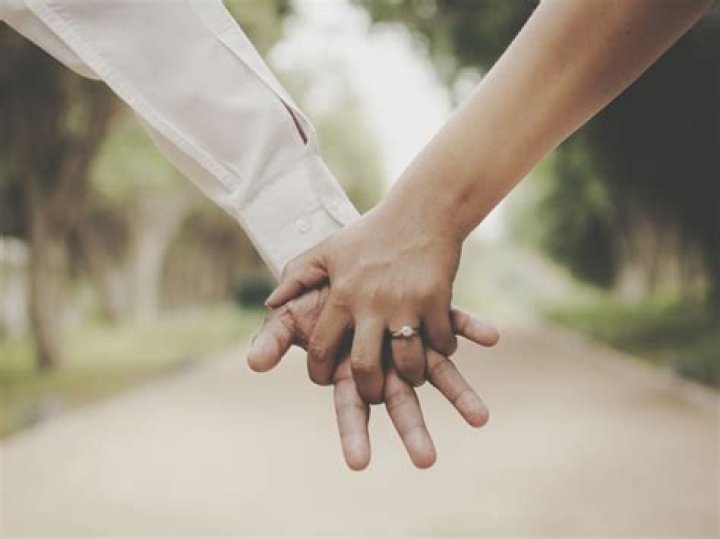 How to make a husband and wife business partnership work?