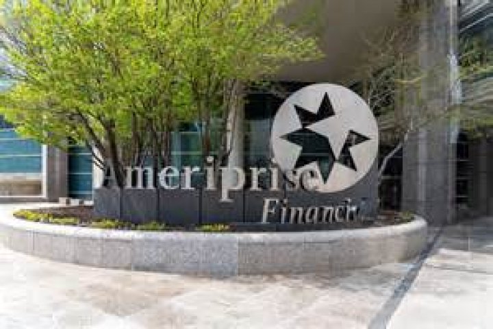 Is ameriprise a good financial advisor?