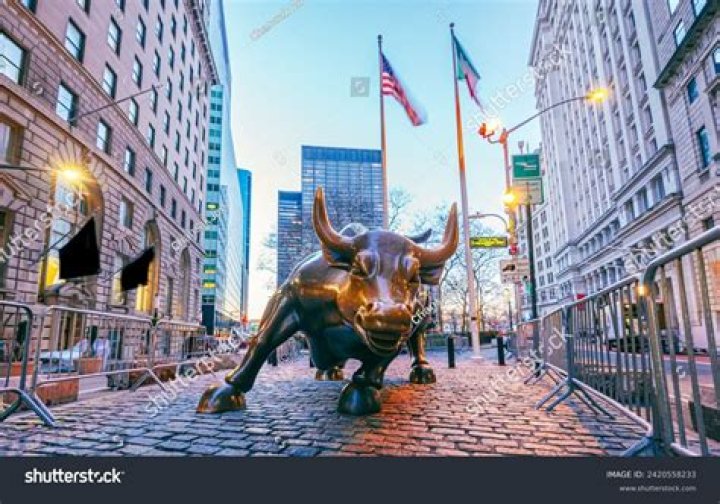 Is it a felony to write bad checks?