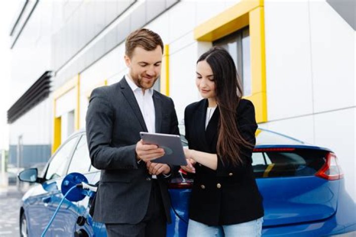 Is it a good time to buy a car from a dealership?