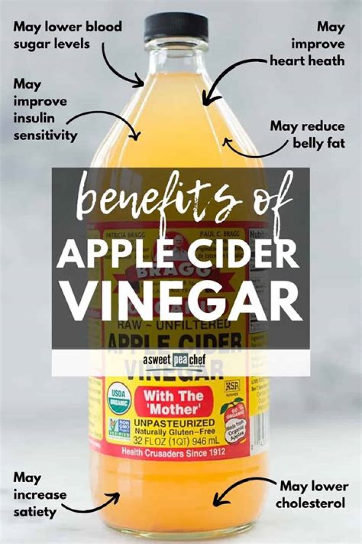 Is it good to drink apple cider vinegar before bed?