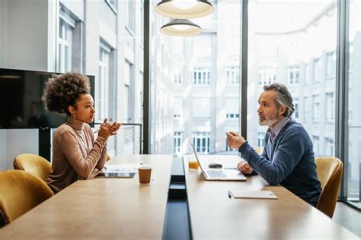 Is it legal to work two jobs at the same time?