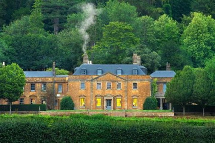 Is Somerset posh?