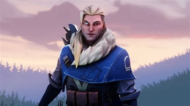 Is Sova a girl?