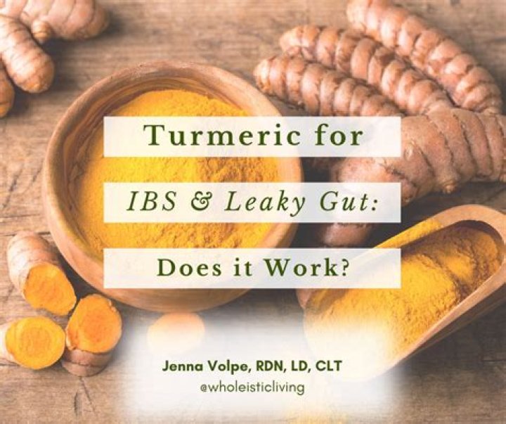 Is turmeric good for worms?