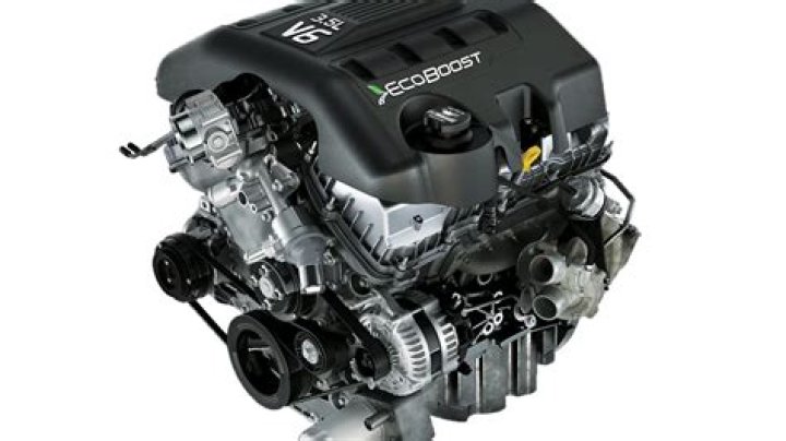 Is V6 EcoBoost better than V8?